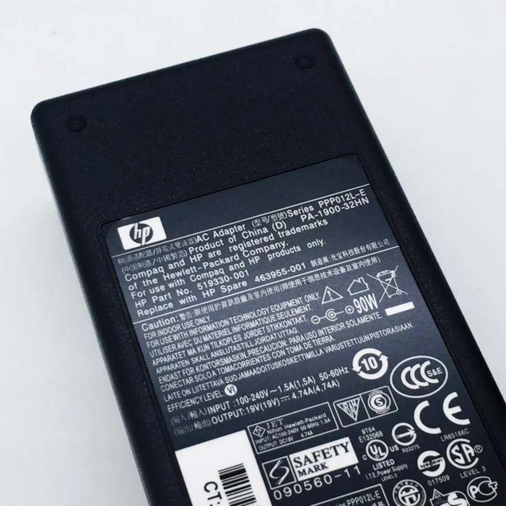 نمای پشتی شارژر لپ تاپ اچ پی مدل PA-1900-08H2