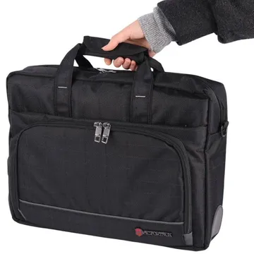 نمای جلویی کیف لپ تاپ ایرانی Victorinox 1071
